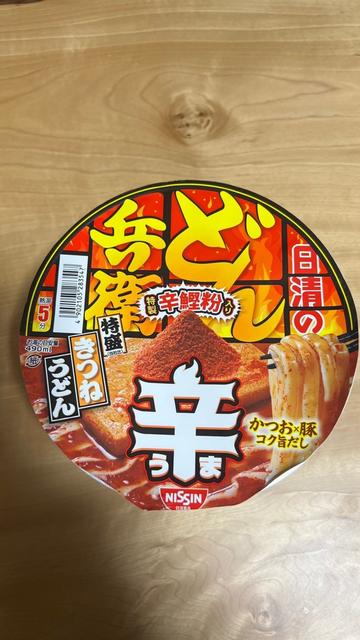 どん兵衛辛うまうどん 4辛