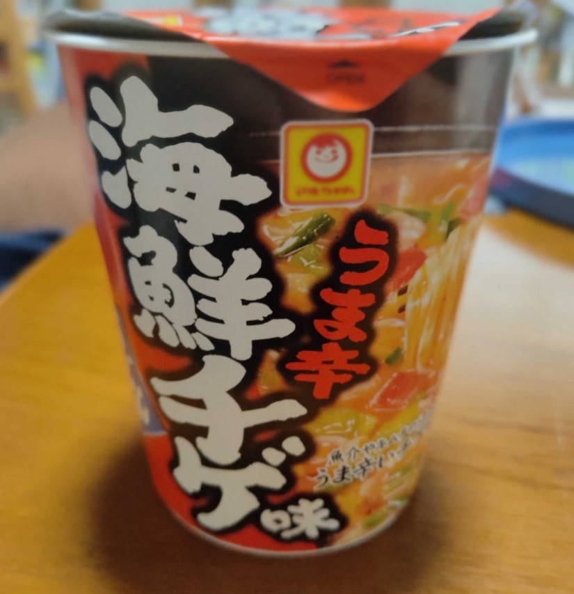 マルちゃん海鮮チゲ味うどん 旨辛