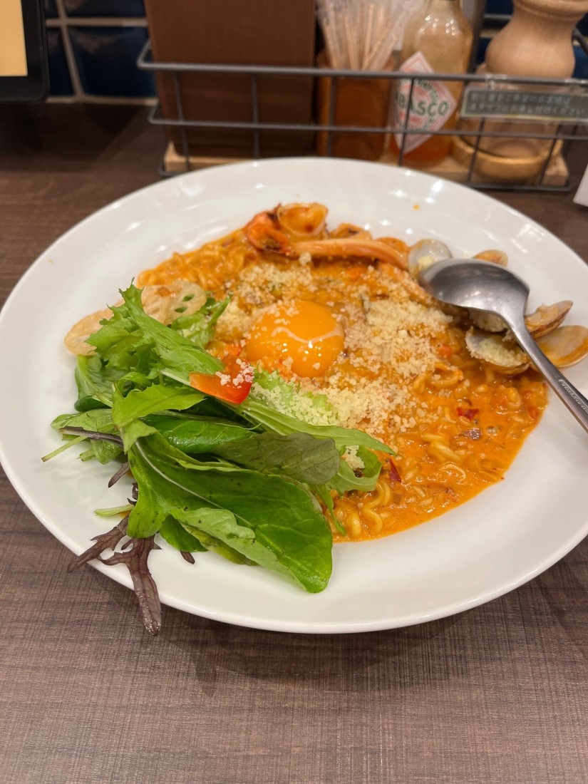 太陽のヘムル“辛”トゥーンバトマト麺 ２辛