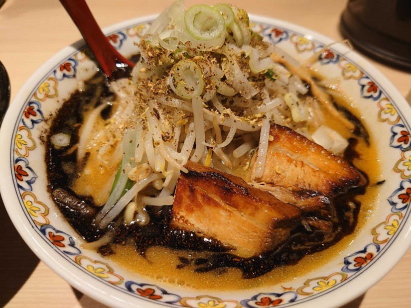 痺れ味噌らぁめん 痺れ3