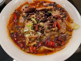 牛肉の煮込み 辛さ追加