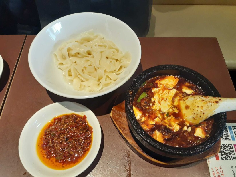 頂天石焼麻婆豆腐 天獄辛