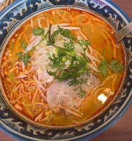 トムヤムラーメン