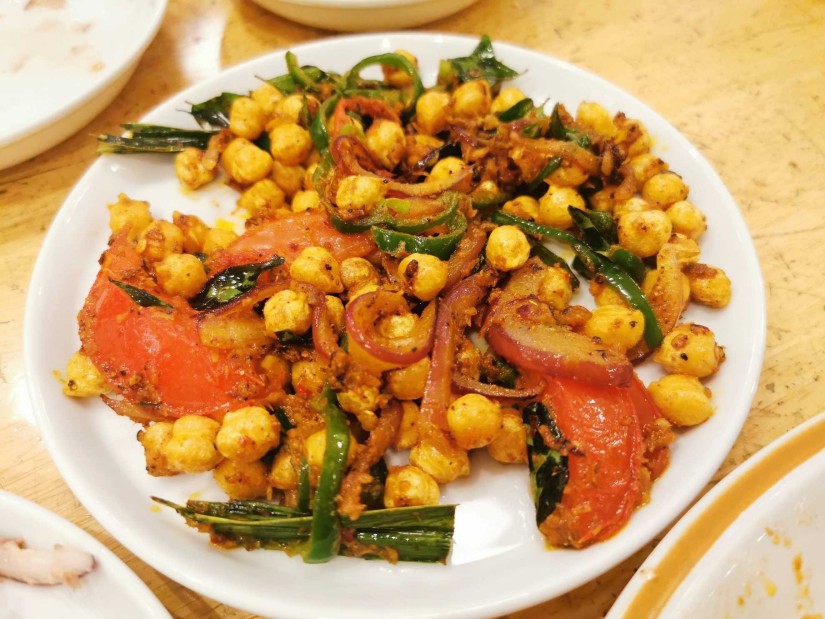 ひよこ豆のスパイス炒め