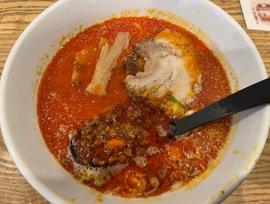 辛肉担々麺