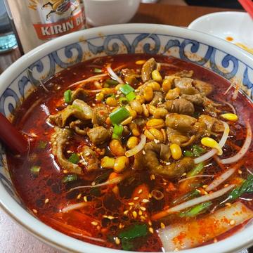 肥肠酸辣粉 