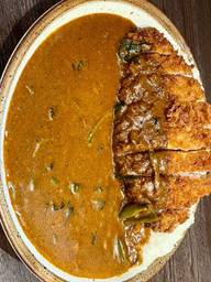 贅沢まつぶたトンカツカレー 10辛