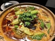 牛肉麻辣土鍋麺