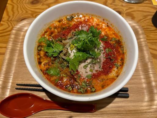 赤い旨辛スパイスラーメン 3辛