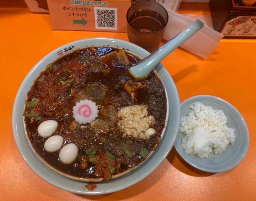 黒麻辣麺 辛い黒麻辣麺