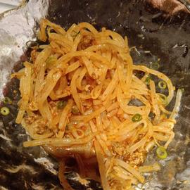 定番の辛胡麻もやし 3