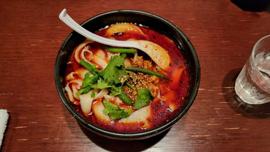 麻辣刀削麺
