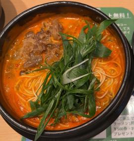 ホルモンカルビラーメン(赤)