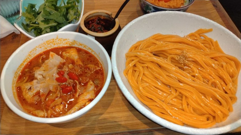 麻辣湯風つけ汁うどん