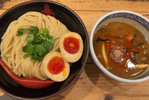濃厚麻辣つけ麺 薬膳風