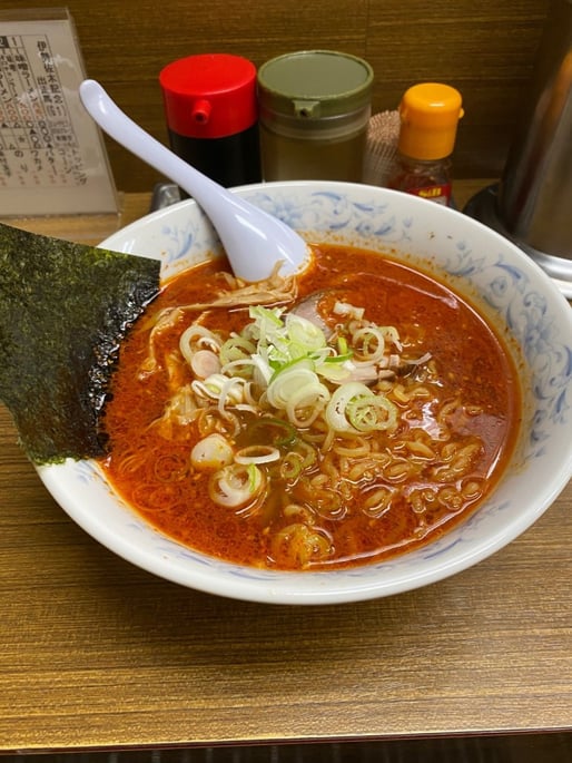 オロチョンラーメン 8倍