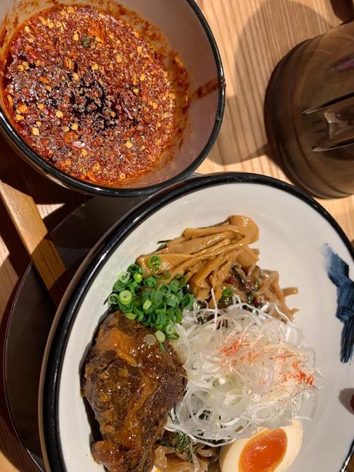 辛紅つけ麺 7丁目