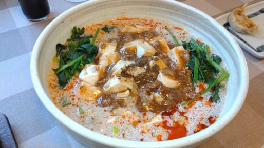 麻婆担々麺