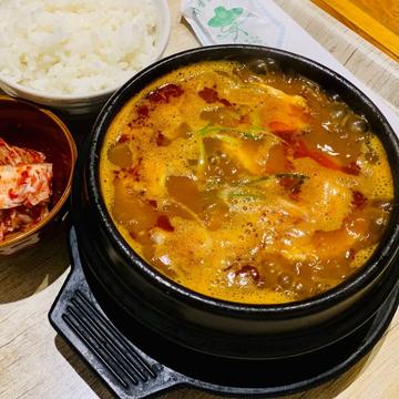 ユッケジャン肉モリモリ