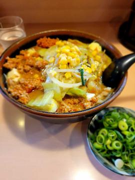 コタンらーめん 野菜、ねぎトッピング 3辛