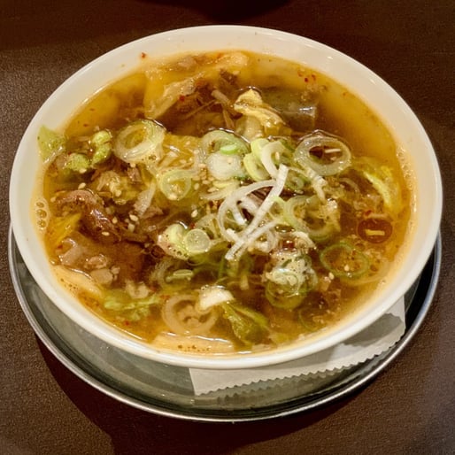 キムチ牛スジ煮込み