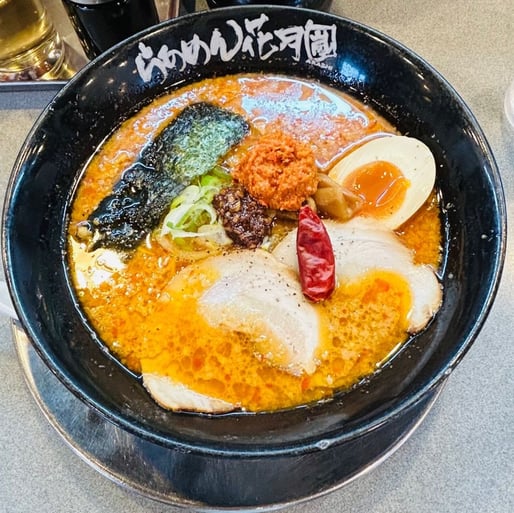 嵐げんこつバリ辛ラらあめん（醤油） バリ辛ハバネロ暴流トッピング