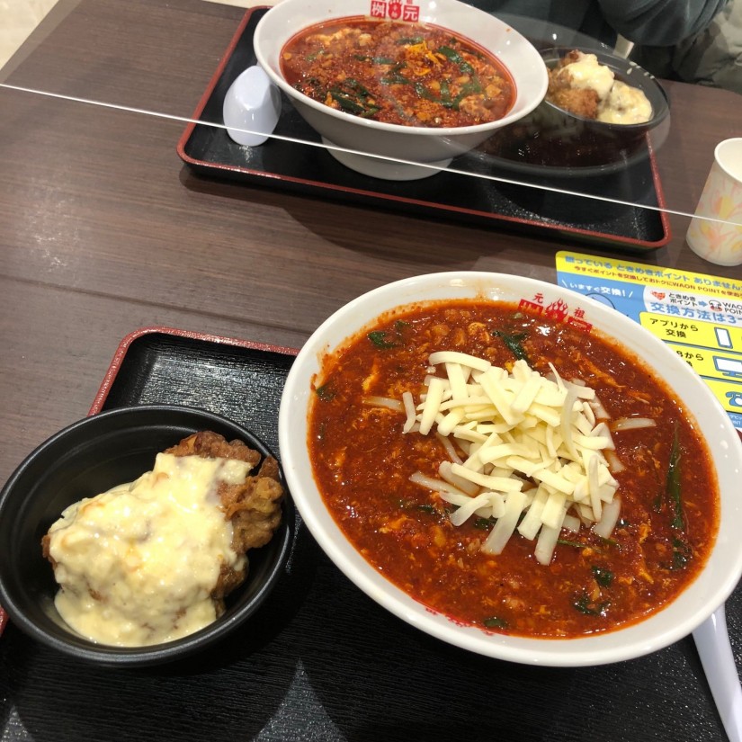 トマト辛麺チーズ 25辛