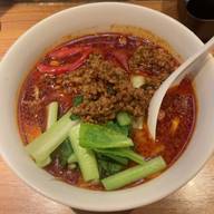 灼熱の四川坦々麺