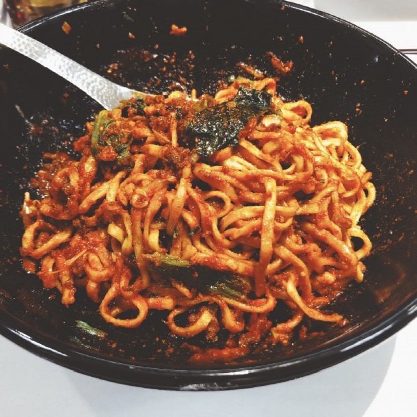 汁なし坦々麺 辛め