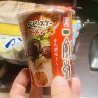 ベビースターラーメン丸 一風堂赤丸新味とんこつ風味