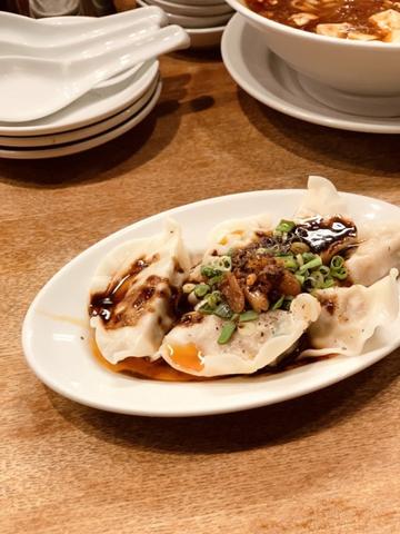 坦々餃子
