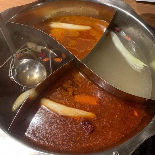 モンゴル薬膳鍋 薄辛