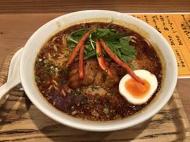 パニックラーメン たまらんこの辛さ！