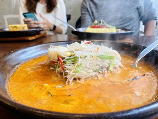 シーフードヌードル&カレー＋青唐辛子 10辛