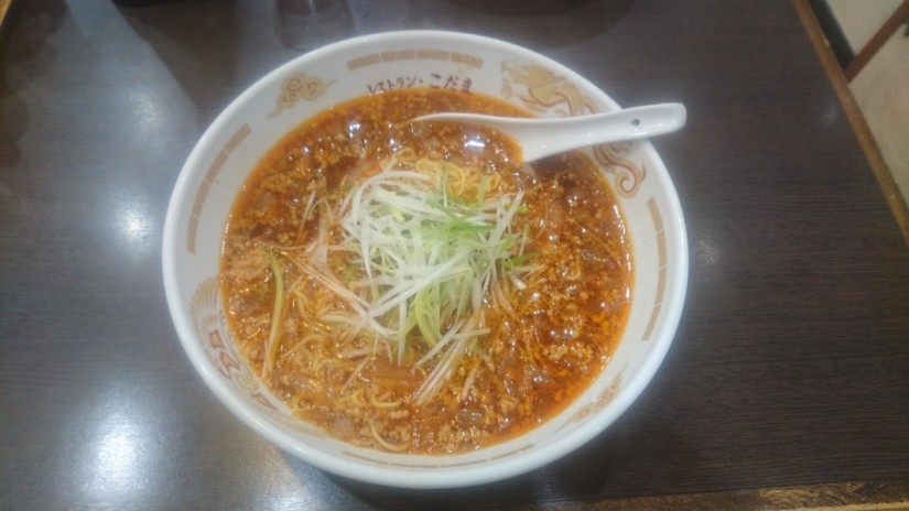 勝浦担々麺