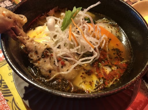 チキンベース　スープカレー 悶絶