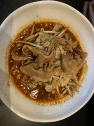 赤辛黒醤油ラーメン 3辛