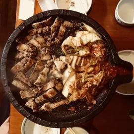 ゴムギョプサル