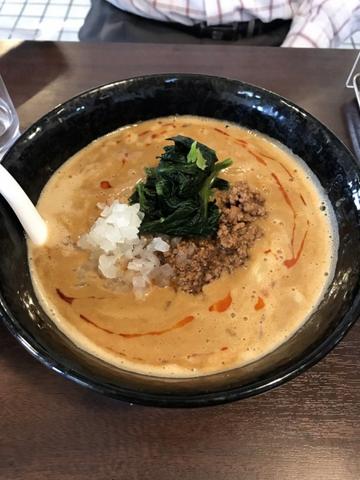 白坦々麺