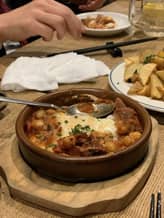 牛タンのピリ辛トマト煮