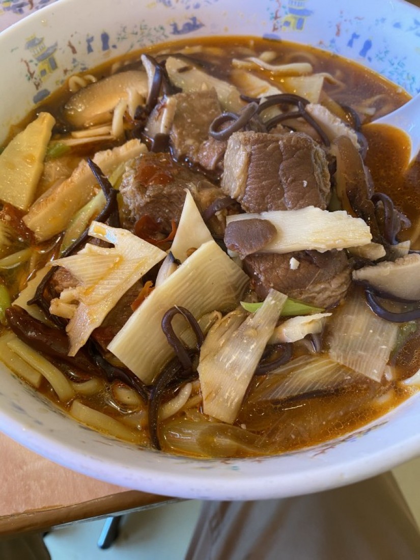 四川牛肉麺