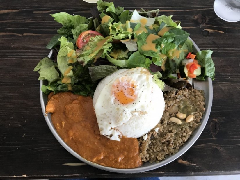 キーマとチキンカレー 大盛 なし