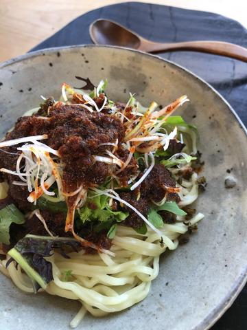 四川坦々麺