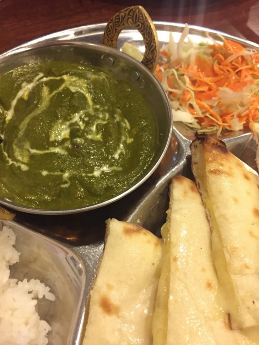 ほうれん草 ポークカレー 辛い