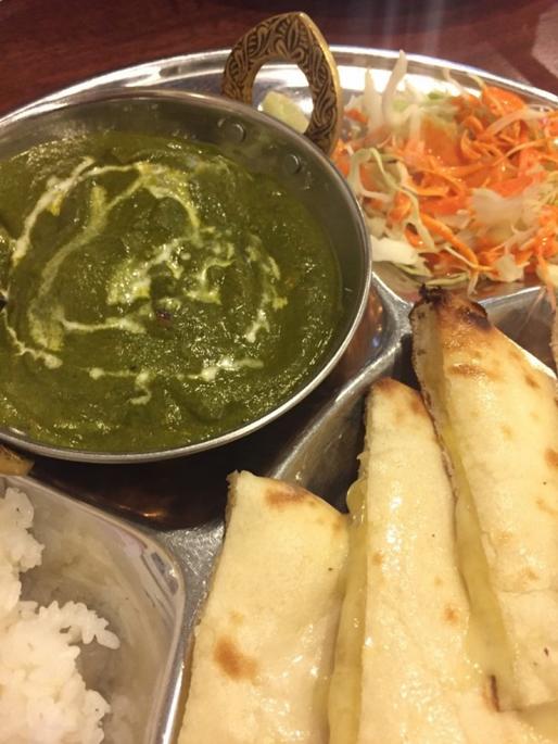 ほうれん草 ポークカレー 辛い