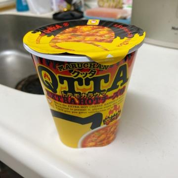 クッタQTTA EXTRA HOT チーズ味