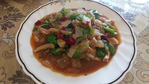 ケリン・セイ（牛胃袋と野菜炒め）