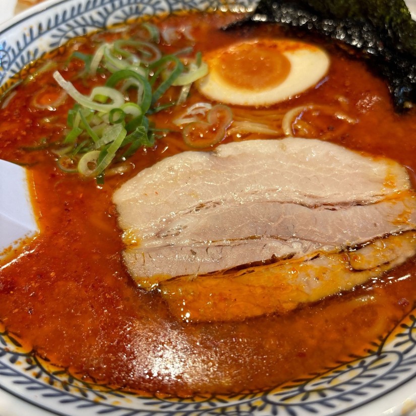 醤油とんこつ 赤