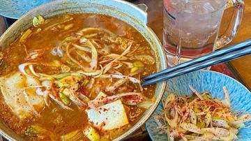 激辛みそ煮込みうどん