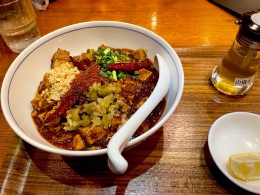 陳麻婆豆腐超辣ファイヤー麺 通常の陳麻婆豆腐の15倍